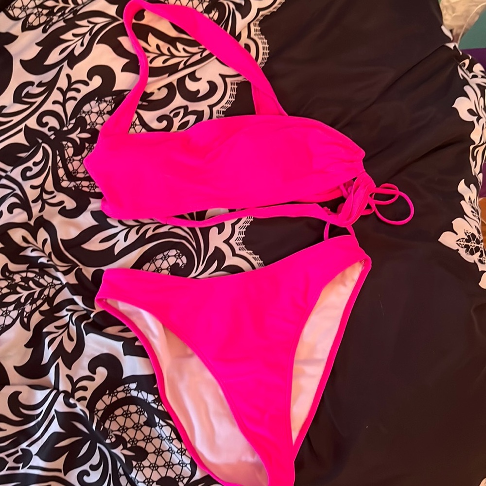 Shein Cut out One Shoulder Bikini Swimsuit Set